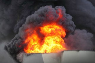brand-vuur-explosie-ramp