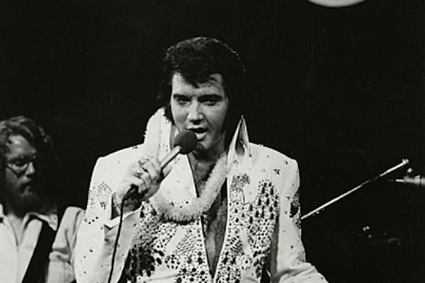 Tegenstanders Elvis Presley vieren 46e sterfdag