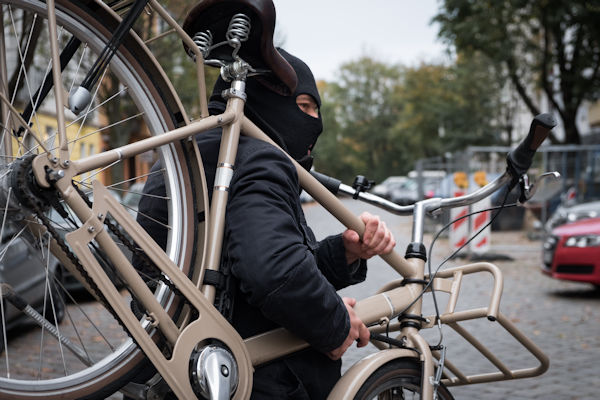 Amsterdamse junks bieden klanten VanMoof tijdelijk vervangend vervoermiddel