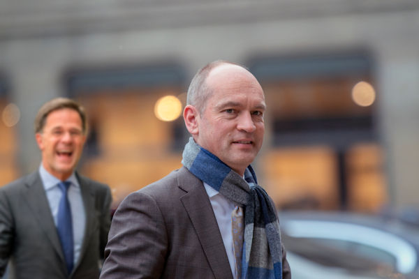 Segers: "Na vier jaar samenwerking met Rutte wil ik toch mijn handen in