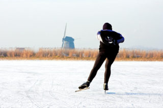 schaatsen-schaatser-elfstedentocht-winter-schaats