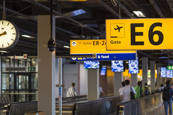 Amsterdam wil in 2030 volledig functionerende luchthaven