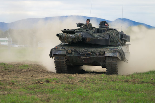Fiscalist waarschuwt Oekraïense militairen voor fiscale bijtelling Leopard-tanks