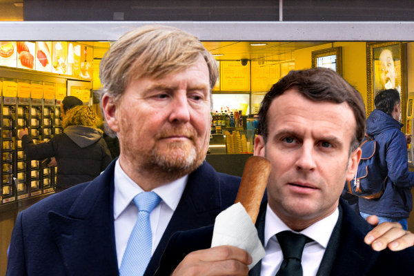 Willem-Alexander laat Macron kennismaken met Nederlandse eetcultuur